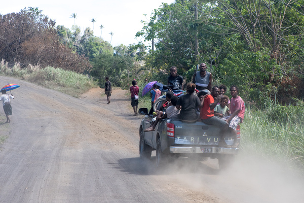 Scenes from the Ambae island evacuation
