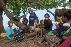 Scenes from the Ambae island evacuation

