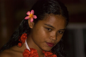 These Malaitan dancers displayed a style more reminiscent of Polynesian
than Melanesian music and dance.
