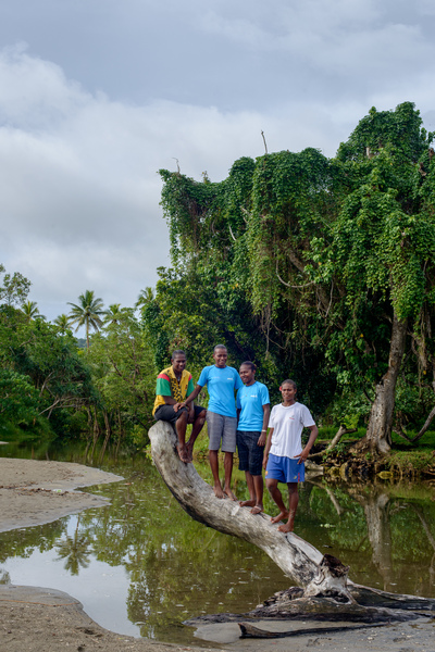 A series of shots I took with the Vanuatu women's beach volleyball team at Mele beach.
