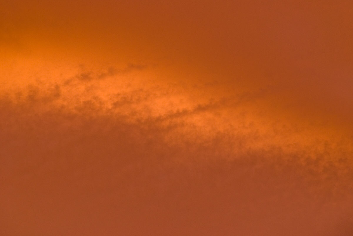 vila-burnt-orange-sky-1.jpg