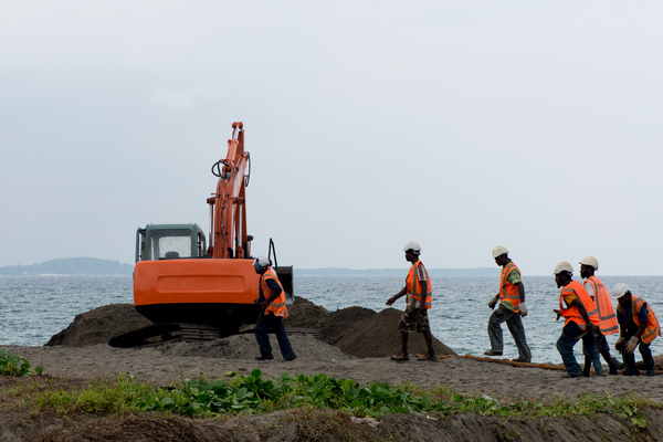 An historic day for Vanuatu: Landing operations for its first undersea fibre-optic cable.
