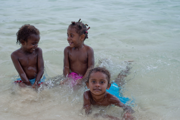 Shots taken on a recent outing to Moso island on the Congoola.
