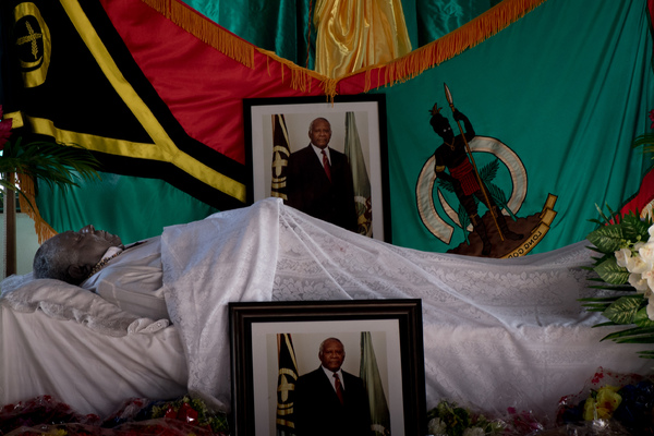 The body of President Baldwin Lonsdale lies in the State House Nakamal.
