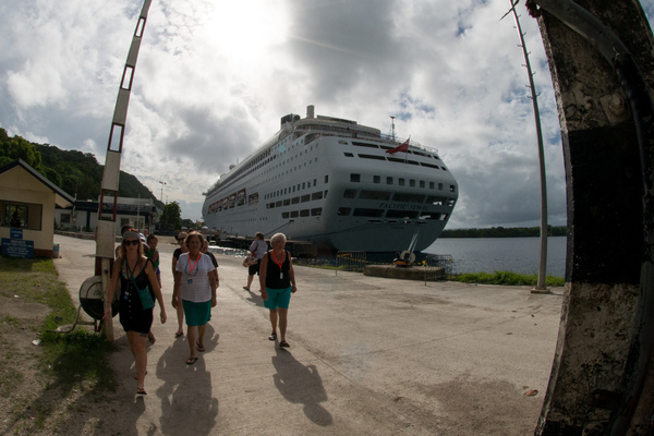 A series taken at Port Vila's wharfside.
