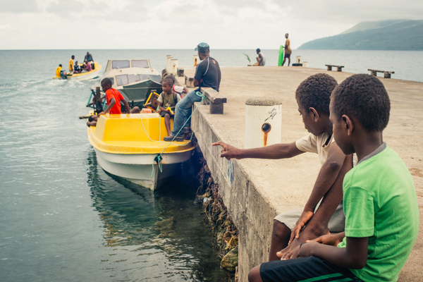 Shots from a morning spent circumnavigating the island.

