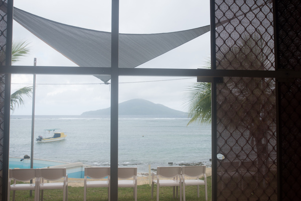 Shots from a morning spent circumnavigating the island.
