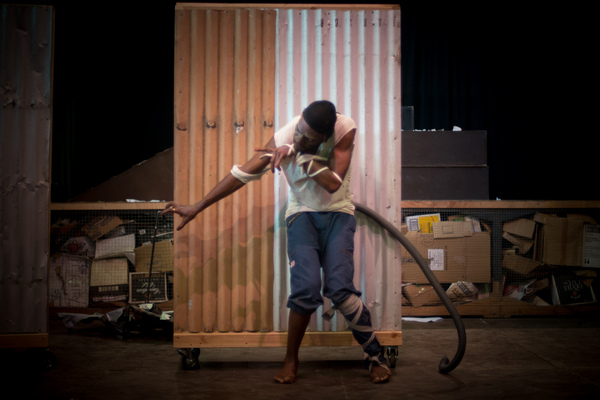 I was invited down to Wan Smolbag Theatre to take some photos of a run-through of their new play, Kaekae Rat. It's brilliant.
