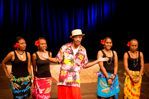 First round of shots from Wan Smolbag Theatre's production of Laef i Swit.
