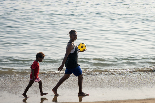 Some shots from a class trip to Mele beach.
