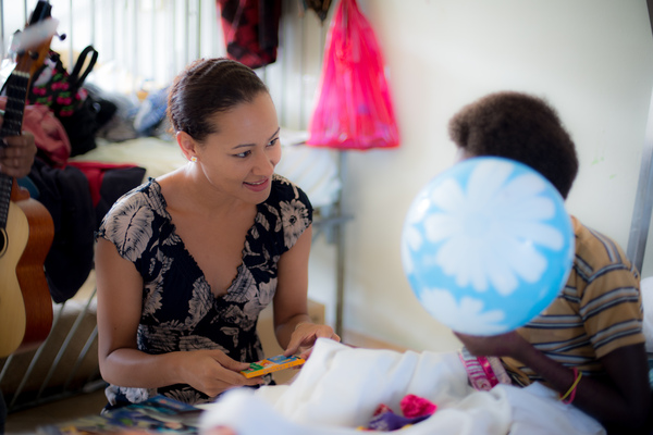 Miss Vanuatu Valerie Martinez visits the children's ward at Vila Central Hospital.
