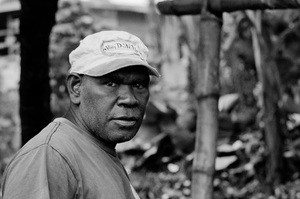 Shots taken during a walk through the Ohlen neighbourhood of Port Vila.
