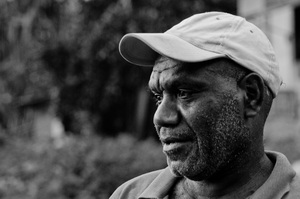 Shots taken during a walk through the Ohlen neighbourhood of Port Vila.
