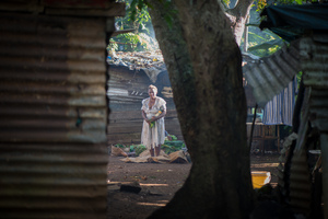 Shots from a walk down by the tagabe river.
