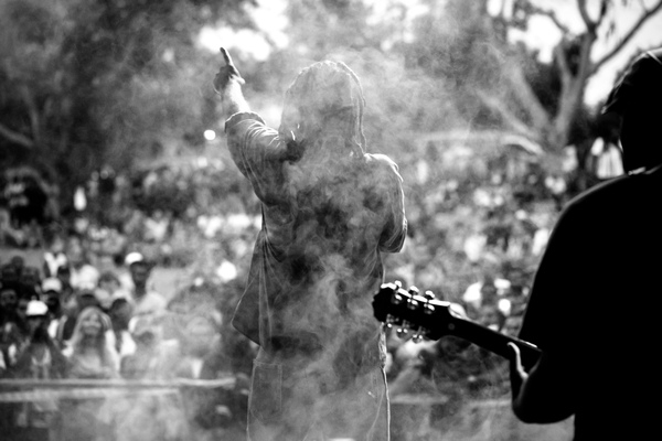 A barn-burning performance by Stan & the Earth Force as they got the ball rolling on day two of Fest Napuan 2016.
