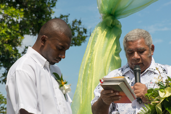 Wedding service near Mele.
