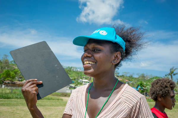 In the aftermath of cyclone Pam, children and volunteers in the Freswota neighbourhood of Port Vila spent a day at play thanks to a recreation kit from UNICEF. Play contributes significantly to children's recovery and adjustment in post-emergency situations.
