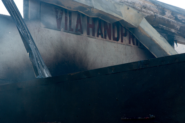 Vila Handprints, a local business in Nambatu, was rased by fire in the late hours of Sunday. Fire services arrived at the scene only after the entire building was engulfed in flame.
